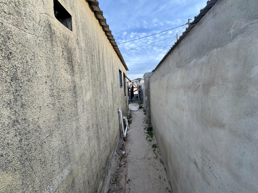 2 Bedroom Property for Sale in Kuyasa Western Cape